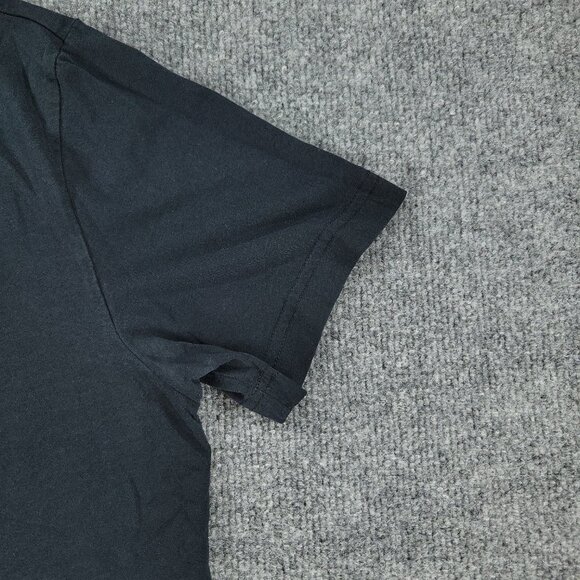 Puma Shirt Men Medium Black V-Neck Short Sleeve Pullover Embroidered Logo Adult - Picture 4 of 12